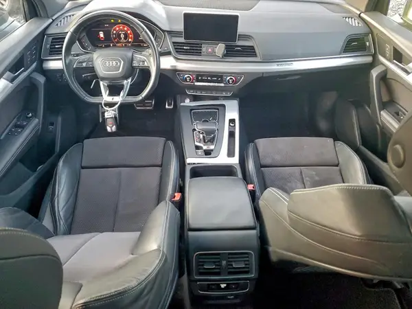 WA1B4AFY3K2027744 2019 AUDI SQ5 - Image 8