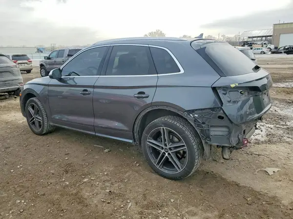 WA1B4AFY3L2123617 2020 AUDI SQ5 - Image 2