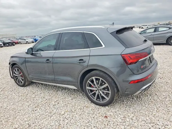 WA1B4AFY3M2030727 2021 AUDI SQ5 - Image 2
