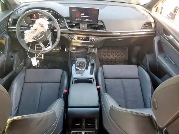 WA1B4AFY3N2081114 2022 AUDI SQ5 - Image 8