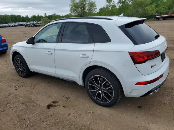 WA1B4AFY3P2156929 2023 AUDI SQ5 - Image 2