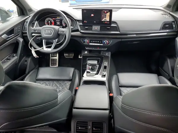 WA1B4AFY3P2156929 2023 AUDI SQ5 - Image 8