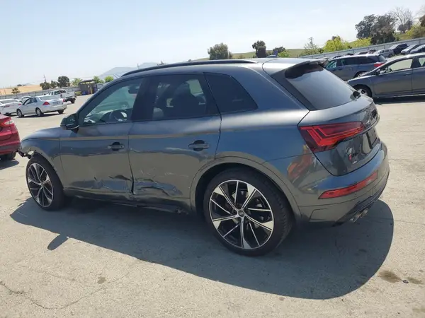 WA1B4AFY3R2057790 2024 AUDI SQ5 - Image 2