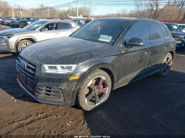 WA1B4AFY4K2046321 2019 AUDI SQ5 - Image 2