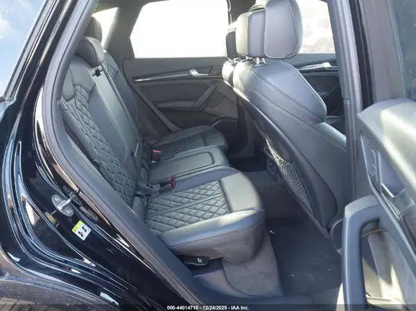 WA1B4AFY4K2046321 2019 AUDI SQ5 - Image 8