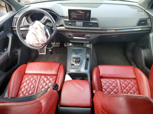 WA1B4AFY4K2074510 2019 AUDI SQ5 - Image 8