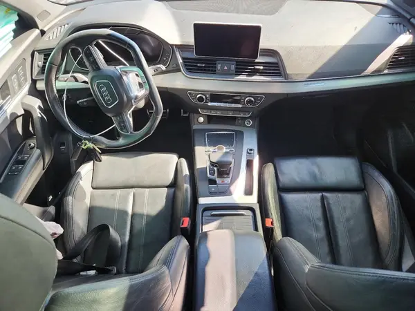 WA1B4AFY4K2093820 2019 AUDI SQ5 - Image 8