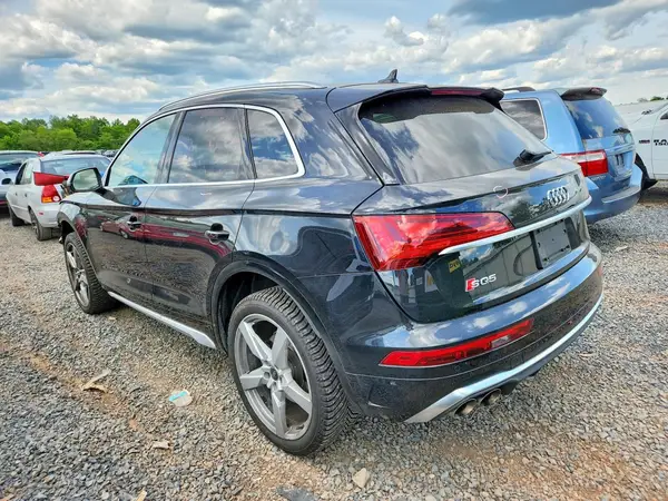 WA1B4AFY4N2135679 2022 AUDI SQ5 - Image 2