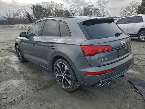 WA1B4AFY4P2036346 2023 AUDI SQ5 - Image 2