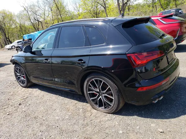 WA1B4AFY4R2104146 2024 AUDI SQ5 - Image 2