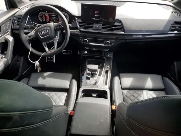 WA1B4AFY4S2032550 2025 AUDI SQ5 - Image 8