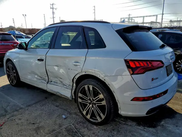 WA1B4AFY5K2062916 2019 AUDI SQ5 - Image 2