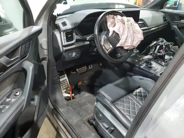 WA1B4AFY5K2069803 2019 AUDI SQ5 - Image 8