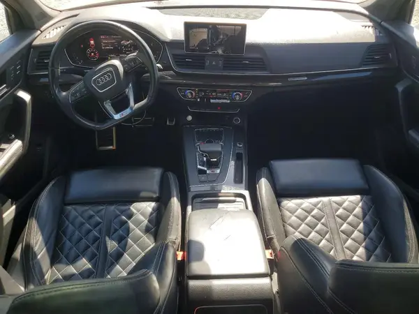 WA1B4AFY5K2070661 2019 AUDI SQ5 - Image 8
