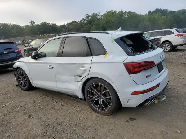 WA1B4AFY5M2031944 2021 AUDI SQ5 - Image 2