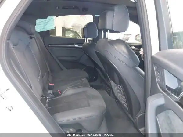 WA1B4AFY5N2043366 2022 AUDI SQ5 - Image 8