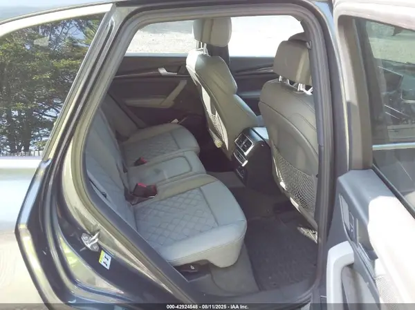 WA1B4AFY6K2002448 2019 AUDI SQ5 - Image 8