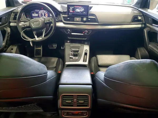 WA1B4AFY6K2053500 2019 AUDI SQ5 - Image 8