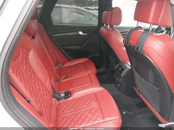 WA1B4AFY6K2067073 2019 AUDI SQ5 - Image 8