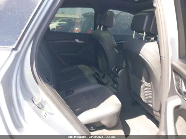 WA1B4AFY6K2076615 2019 AUDI SQ5 - Image 8