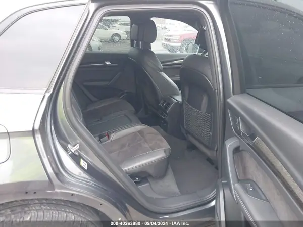 WA1B4AFY6L2013323 2020 AUDI SQ5 - Image 8