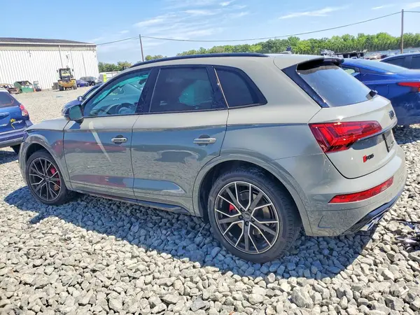 WA1B4AFY6N2025555 2022 AUDI SQ5 - Image 2
