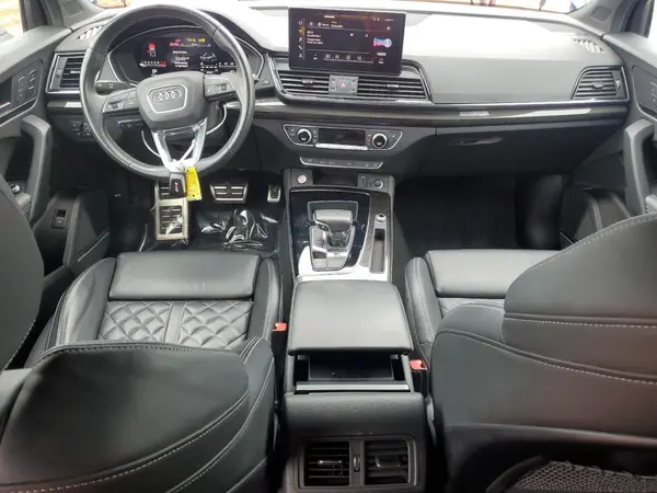 WA1B4AFY6N2034000 2022 AUDI SQ5 - Image 8