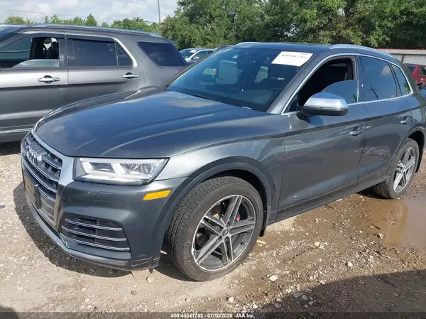 WA1B4AFY7K2001633 2019 AUDI SQ5 - Image 2