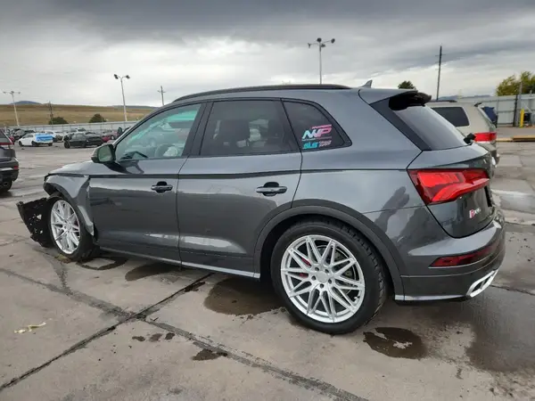 WA1B4AFY7K2021252 2019 AUDI SQ5 - Image 2