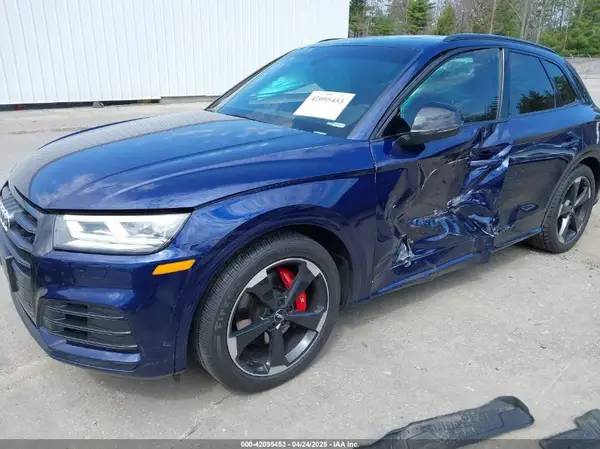 WA1B4AFY7K2091687 2019 AUDI SQ5 - Image 2