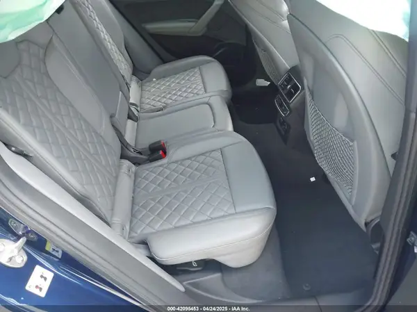 WA1B4AFY7K2091687 2019 AUDI SQ5 - Image 8