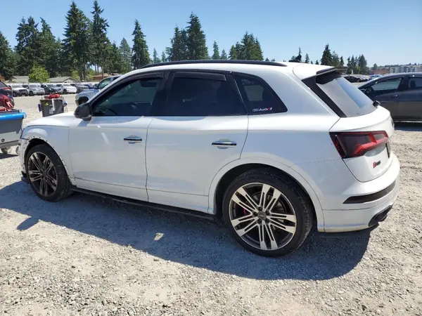 WA1B4AFY7K2098106 2019 AUDI SQ5 - Image 2