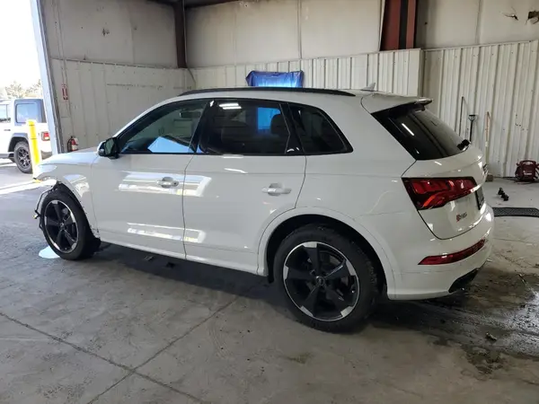 WA1B4AFY7K2113400 2019 AUDI SQ5 - Image 2