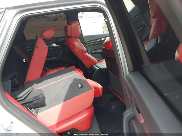 WA1B4AFY7L2085499 2020 AUDI SQ5 - Image 8