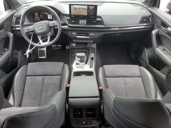 WA1B4AFY7P2037748 2023 AUDI SQ5 - Image 8