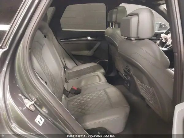 WA1B4AFY7P2072466 2023 AUDI SQ5 - Image 8