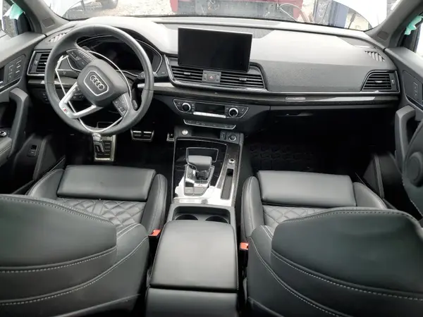 WA1B4AFY7R2052799 2024 AUDI SQ5 - Image 8