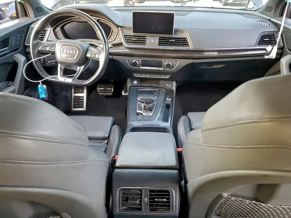WA1B4AFY8K2015718 2019 AUDI SQ5 - Image 8