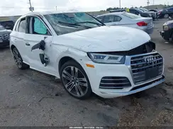 WA1B4AFY8K2081153 2019 AUDI SQ5