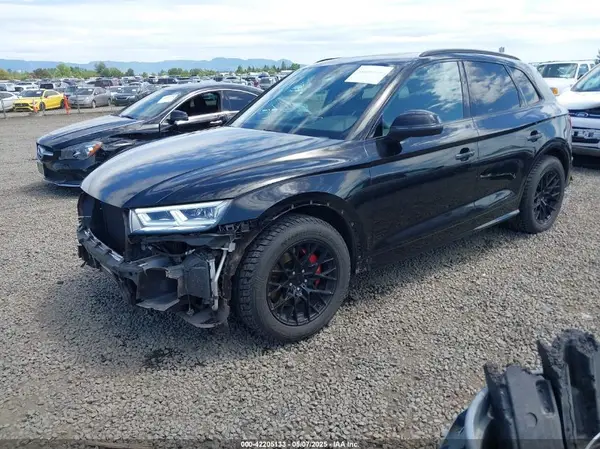 WA1B4AFY8L2040006 2020 AUDI SQ5 - Image 2