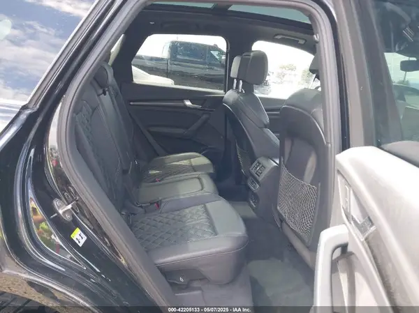 WA1B4AFY8L2040006 2020 AUDI SQ5 - Image 8