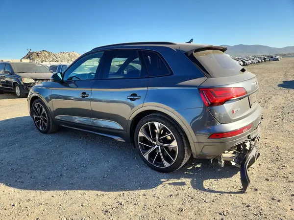 WA1B4AFY8M2024180 2021 AUDI SQ5 - Image 2