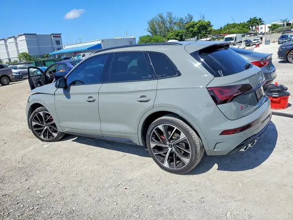 WA1B4AFY8M2041867 2021 AUDI SQ5 - Image 2