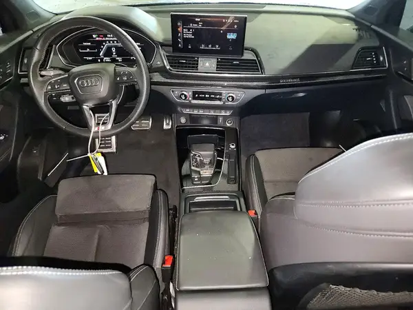 WA1B4AFY8N2138584 2022 AUDI SQ5 - Image 8