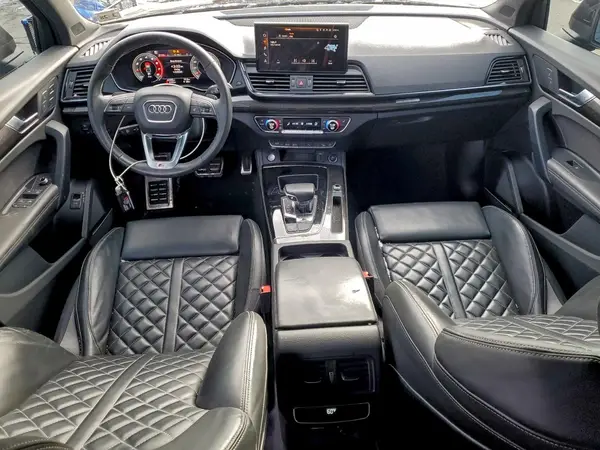 WA1B4AFY8P2083122 2023 AUDI SQ5 - Image 8