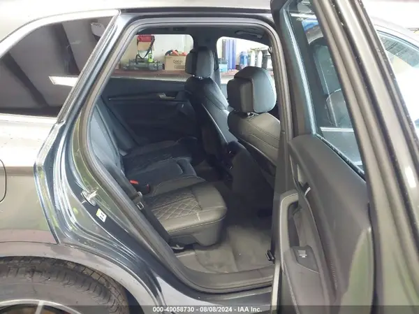 WA1B4AFY8R2051225 2024 AUDI SQ5 - Image 8