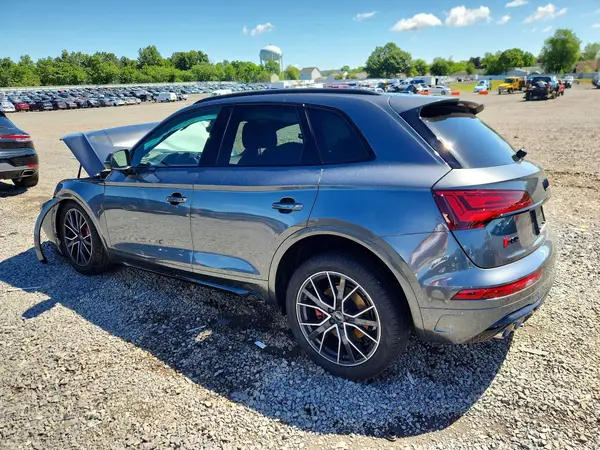 WA1B4AFY8S2051277 2025 AUDI SQ5 - Image 2