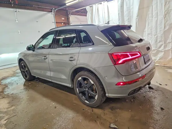 WA1B4AFY9K2072820 2019 AUDI SQ5 - Image 2