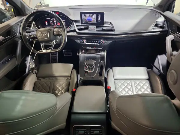 WA1B4AFY9K2072820 2019 AUDI SQ5 - Image 8