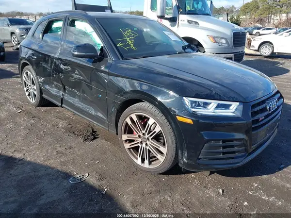 WA1B4AFY9K2078388 2019 AUDI SQ5 - Image 1
